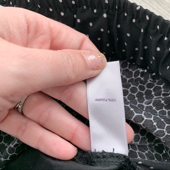 Jessica Simpson black polka dot shorts - Picture 4 of 6